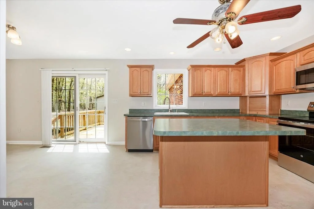 Photo of 10393 LIBERTY ROAD