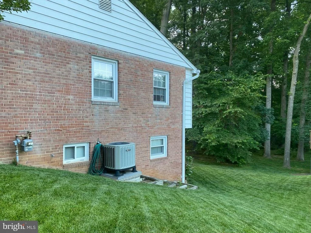 Photo of 6133 SHERBORN LANE