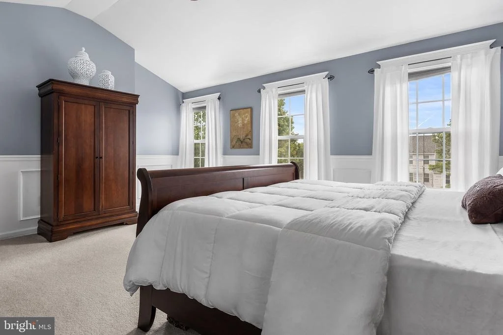 Photo of 1368 JASPER DRIVE