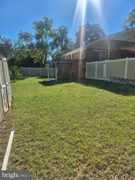 Photo of 10504 MULLIKIN DRIVE