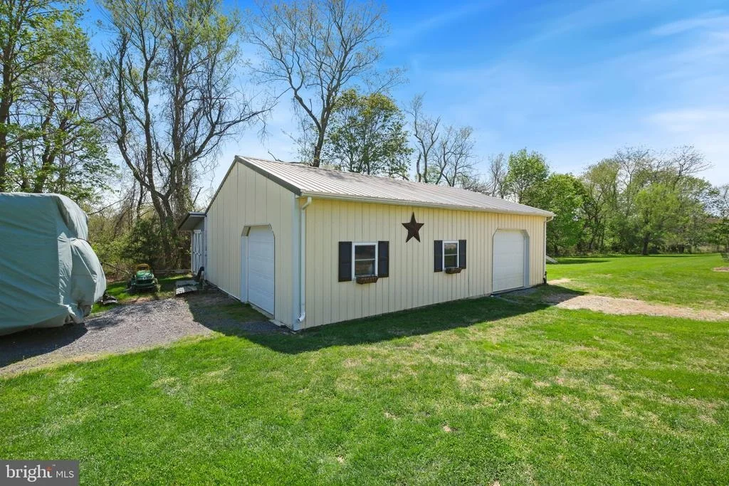 Photo of 9500 HOLSEY ROAD