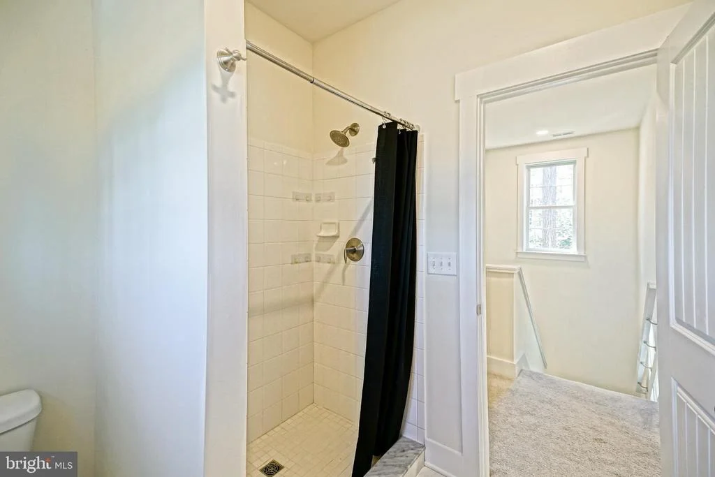 Photo of 35 AINTREE DRIVE