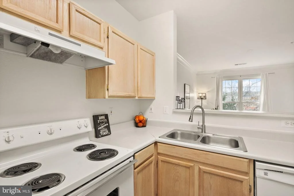 Photo of Unit 1116 at 1601 SPRING GATE DRIVE
