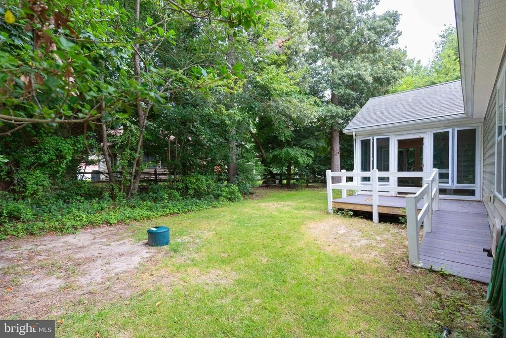 Photo of 30997 OAK LEAF DRIVE