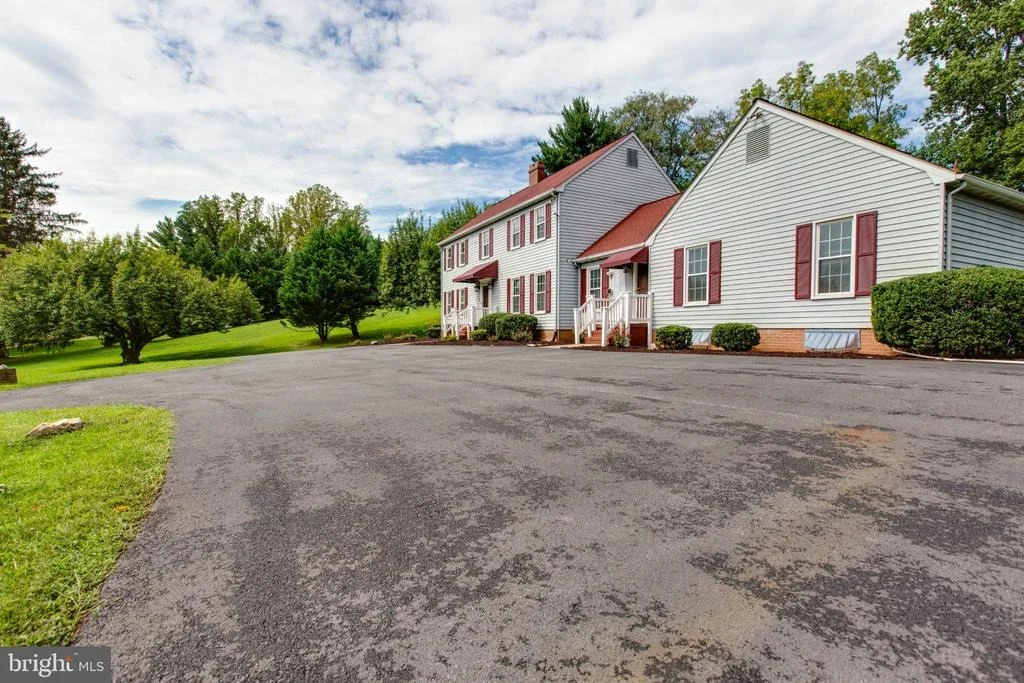 Photo of 8200 TYSON ROAD