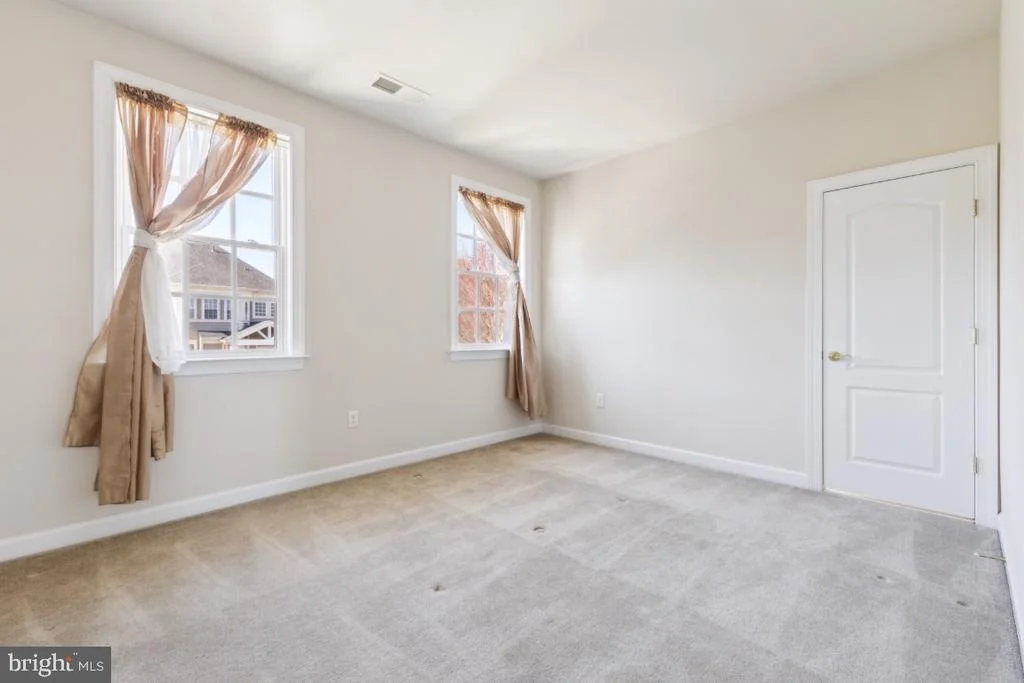 Photo of 10918 CLARA BARTON DRIVE