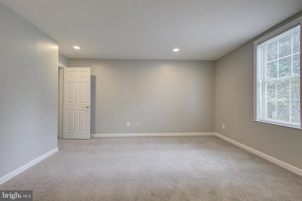 Photo of 301 NOVA COURT