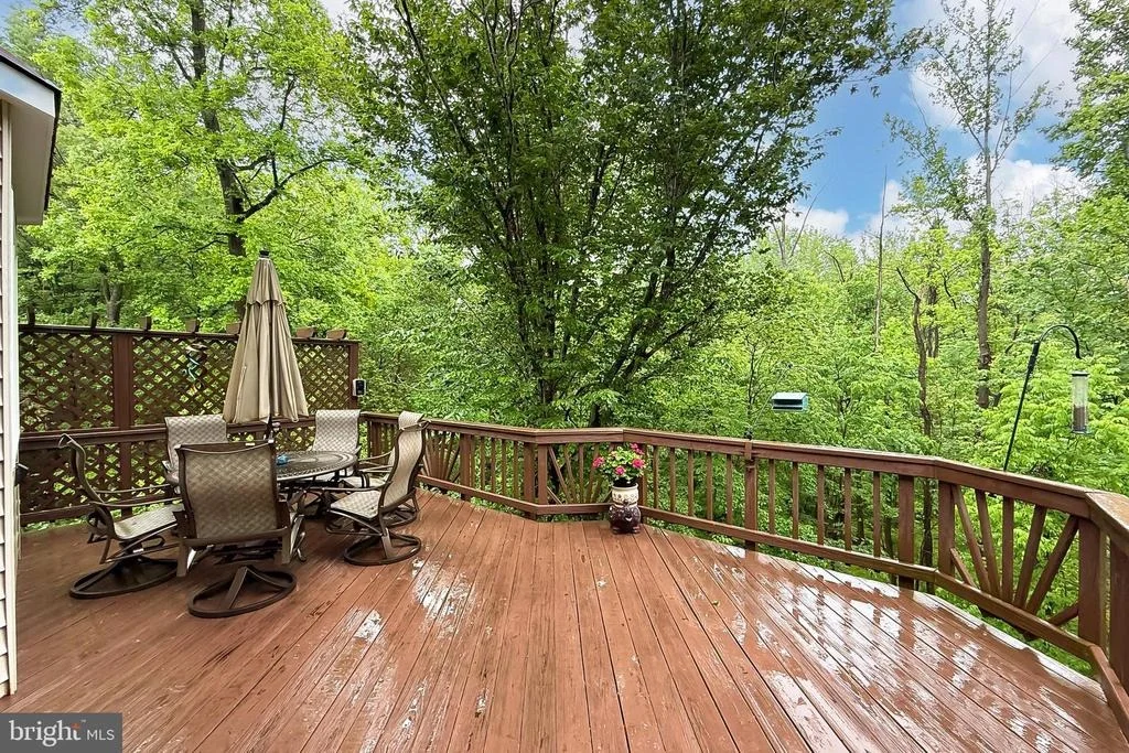 Photo of 8265 PRIVATE LANE