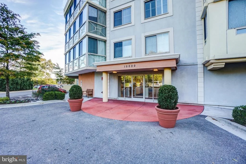 Photo of Unit 310 at 15000 PENNFIELD CIRCLE