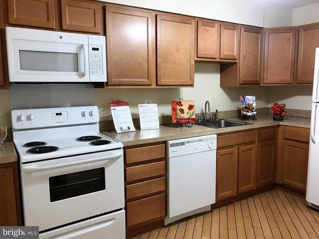 Photo of Unit 3115 at 15115 INTERLACHEN DRIVE
