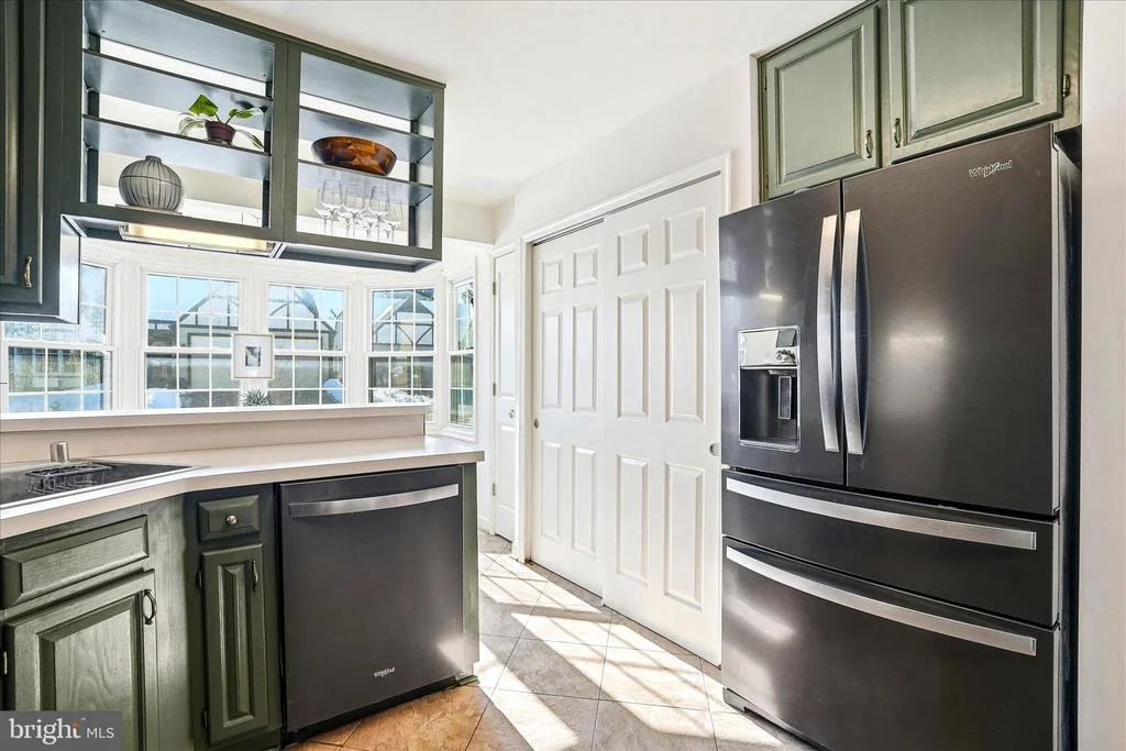Photo of 2379 BEAR DEN ROAD
