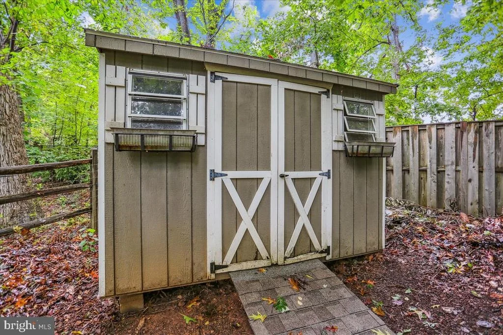 Photo of 7205 PANORAMA DRIVE