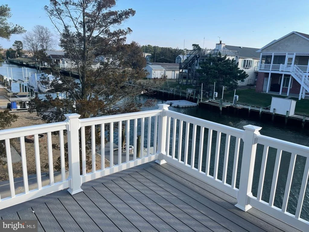 Photo of 38235 PINEY POINT ROAD
