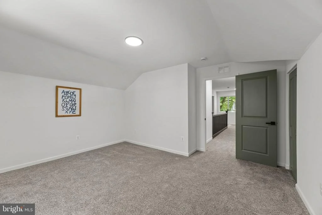 Photo of 113 LINDEN AVENUE