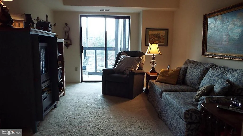 Photo of Unit 317 at 15100 INTERLACHEN DRIVE