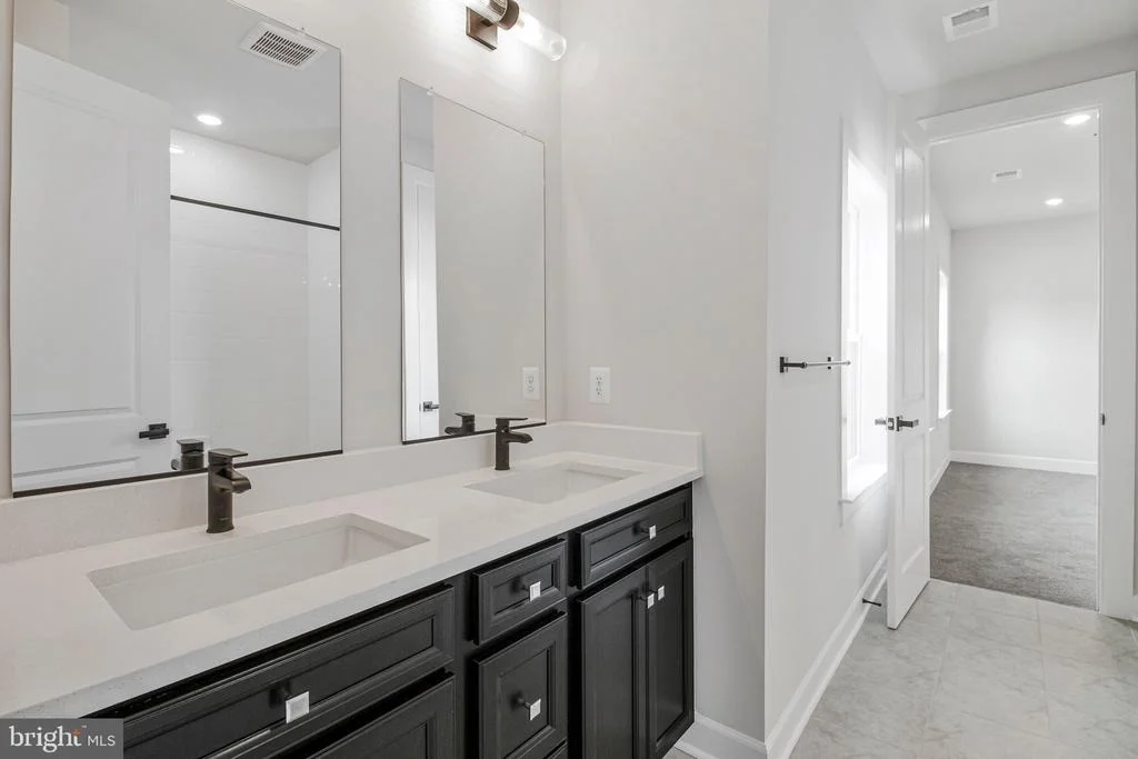 Photo of 1423 CRANESBILL LANE