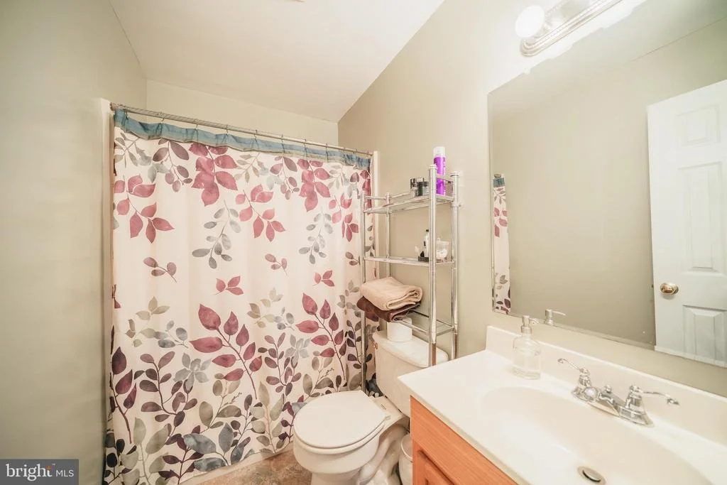 Photo of 15221 WOODCREST DRIVE