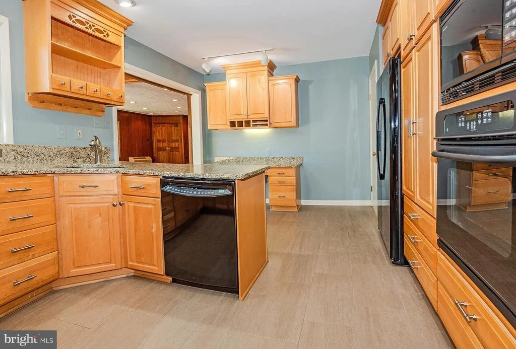 Photo of 1783 CROFTON PARKWAY