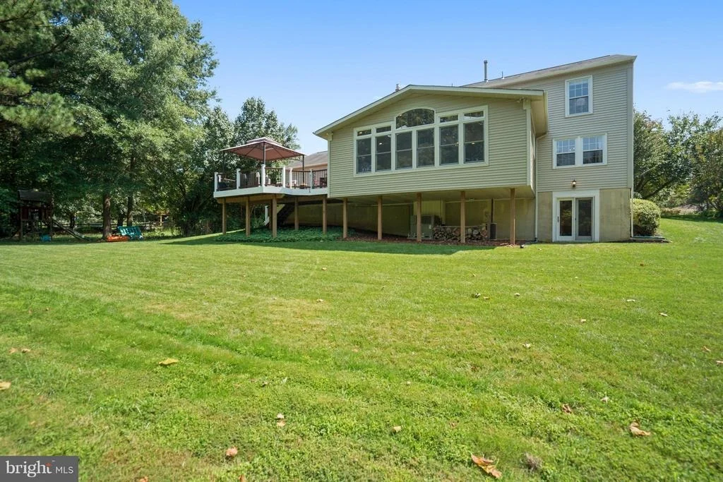Photo of 4313 SIR WALTER ROAD