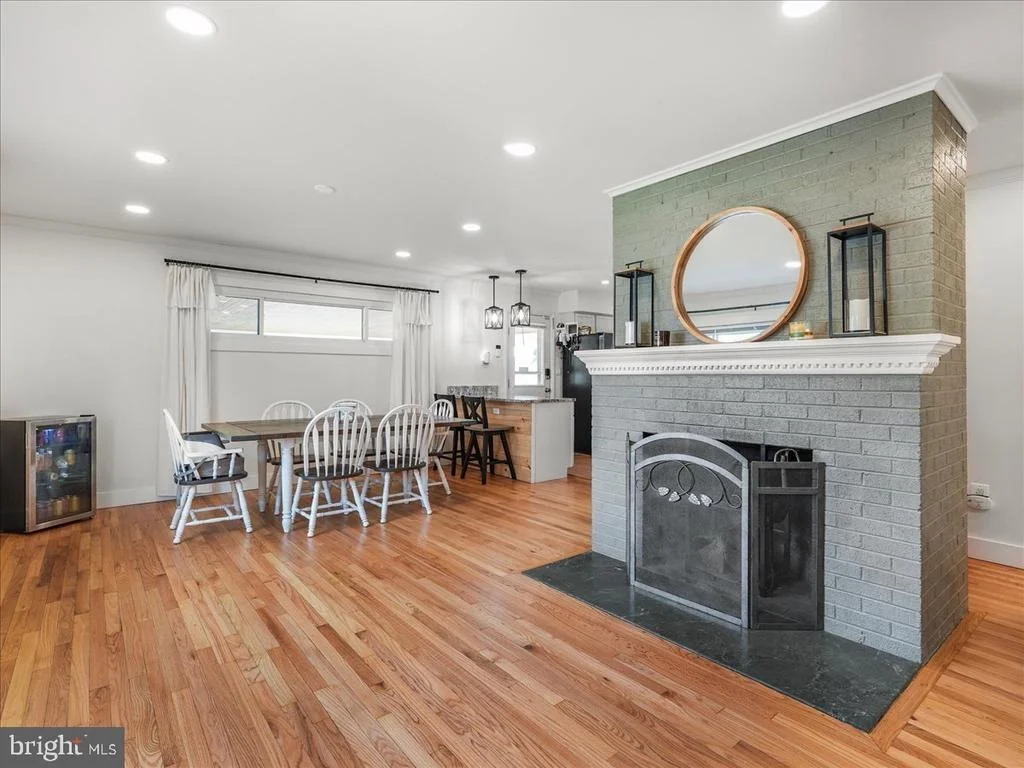 Photo of 7704 HURON DRIVE