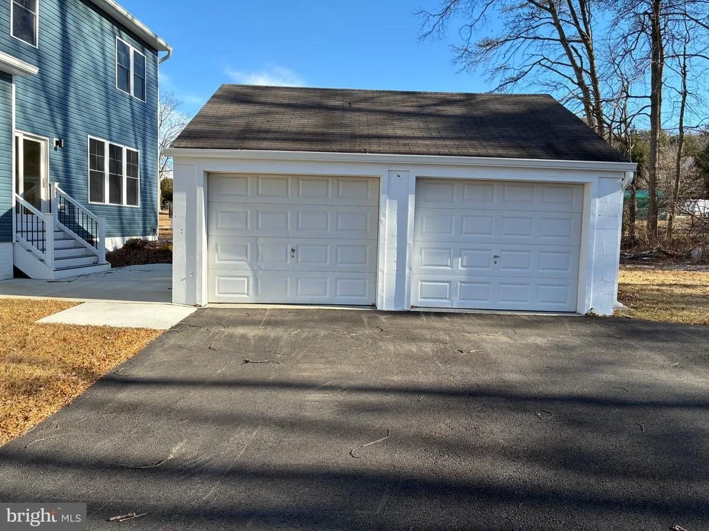 Photo of 413 TRIMBLE ROAD