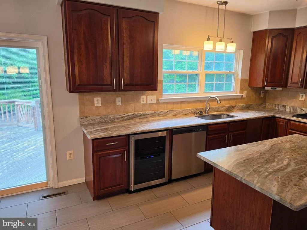 Photo of 12675 PERRYWOOD LANE