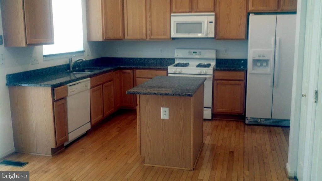 Photo of 7741 ROTHERHAM DRIVE