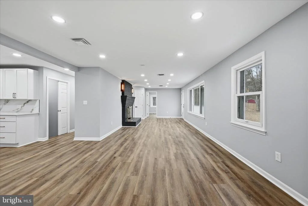 Photo of 2639 LOGMILL ROAD