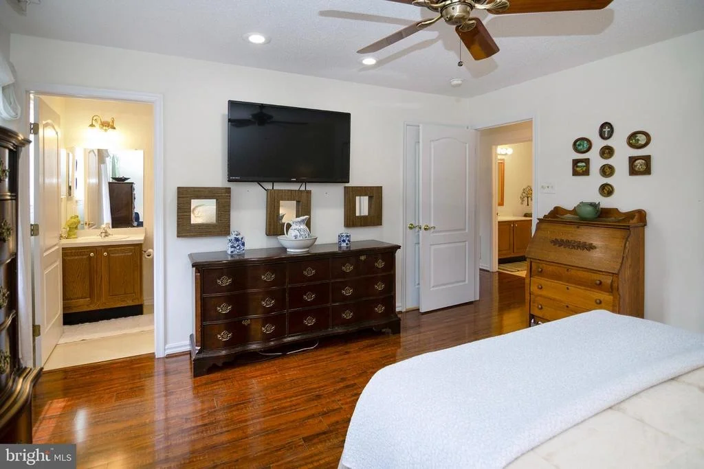 Photo of 575 RIVIERA DRIVE