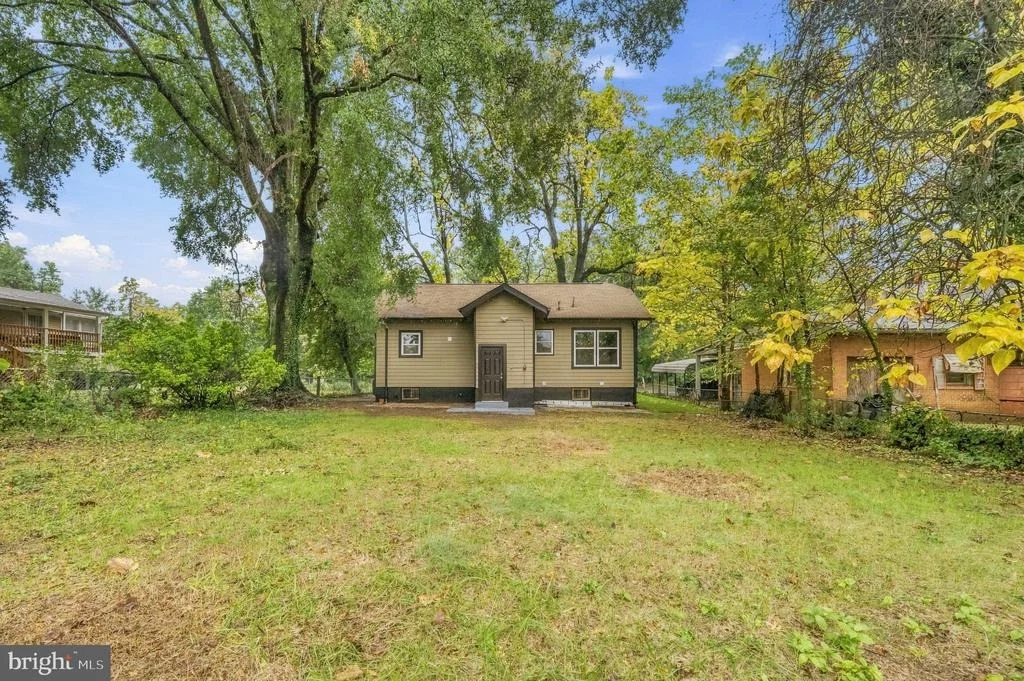 Photo of 303 67TH PLACE
