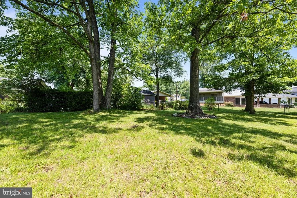 Photo of 6937 NASHVILLE ROAD
