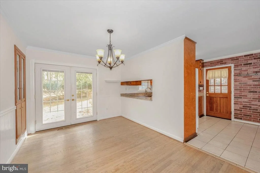 Photo of 9214 WARFIELD ROAD