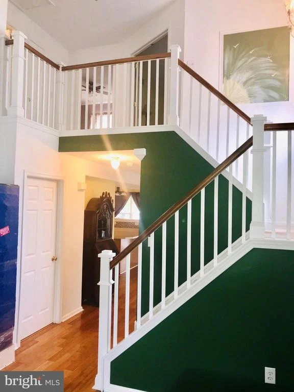Photo of 668 WARREN DRIVE