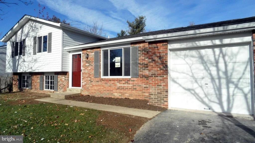 Photo of 1816 ROCKY GLEN DRIVE
