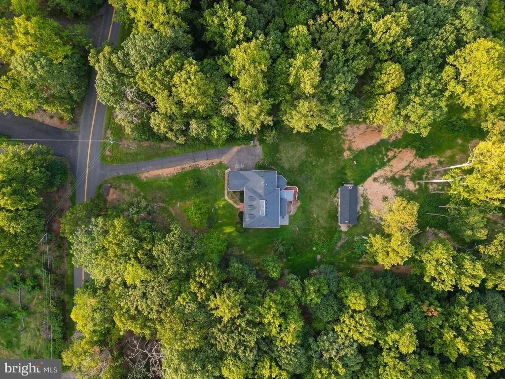 Photo of 2299 MOUNTAIN ROAD