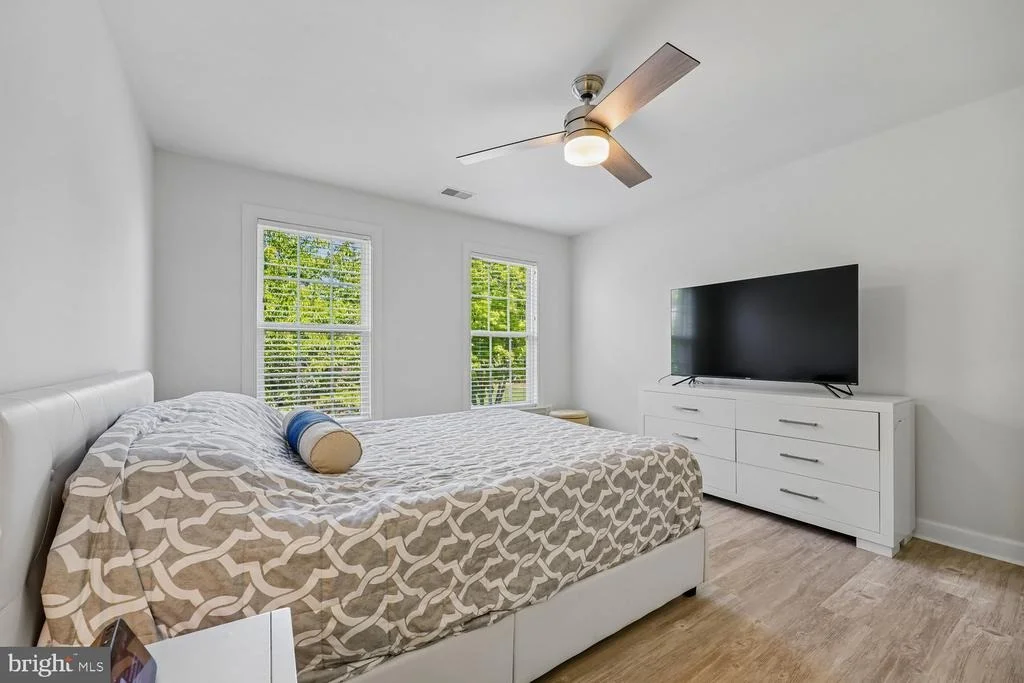 Photo of 503 GLENBROOK DRIVE
