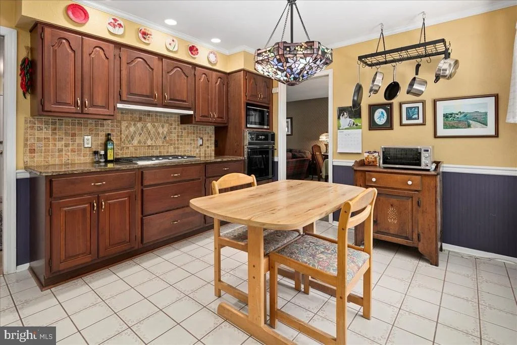 Photo of 9210 CHERRYTREE DRIVE