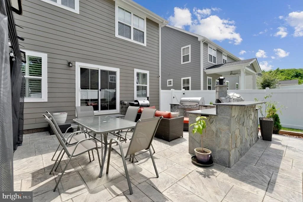 Photo of 238 NORMA DEAN DRIVE