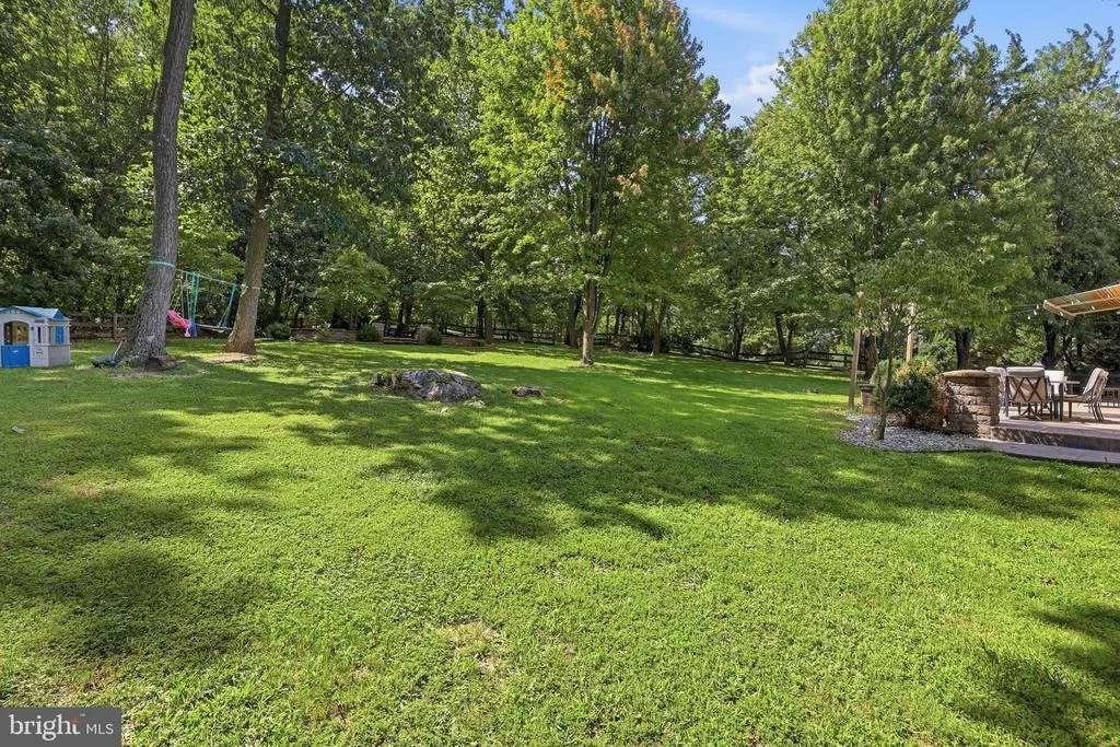 Photo of 12245 WARNER ROAD