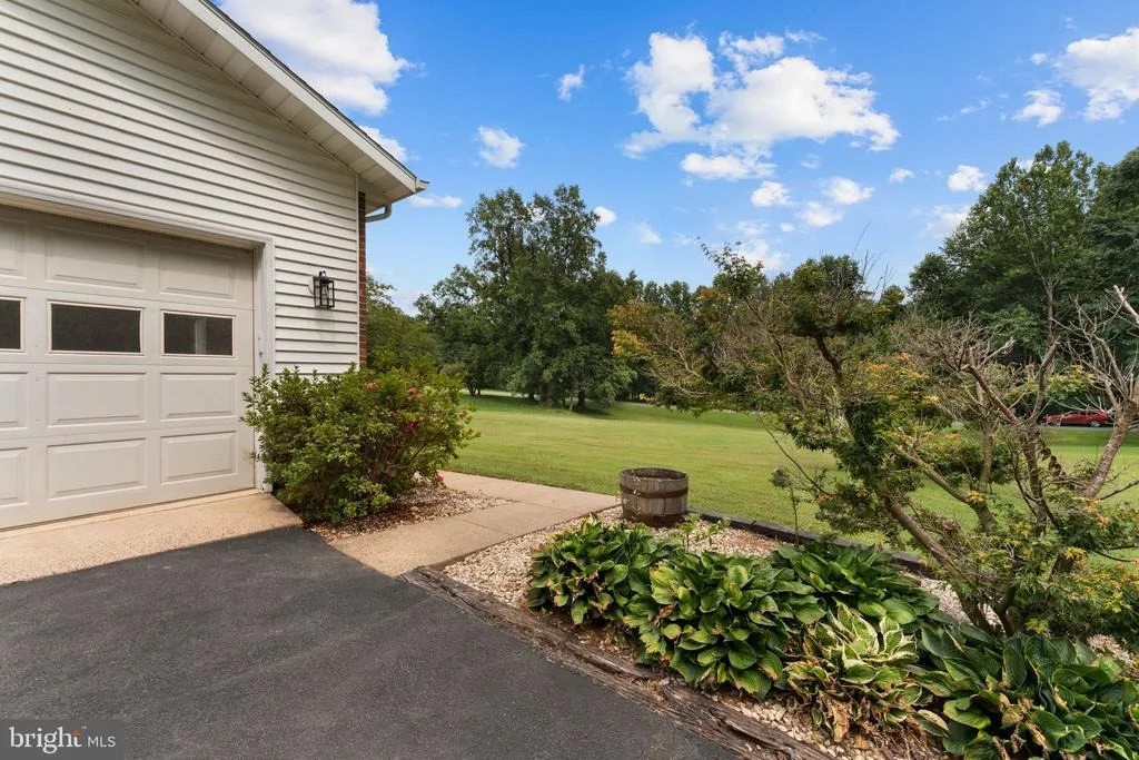 Photo of 13360 CAMERON COURT
