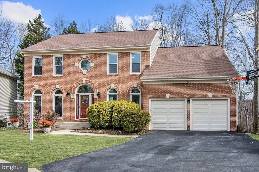 Photo of 8106 DEERCREEK PLACE
