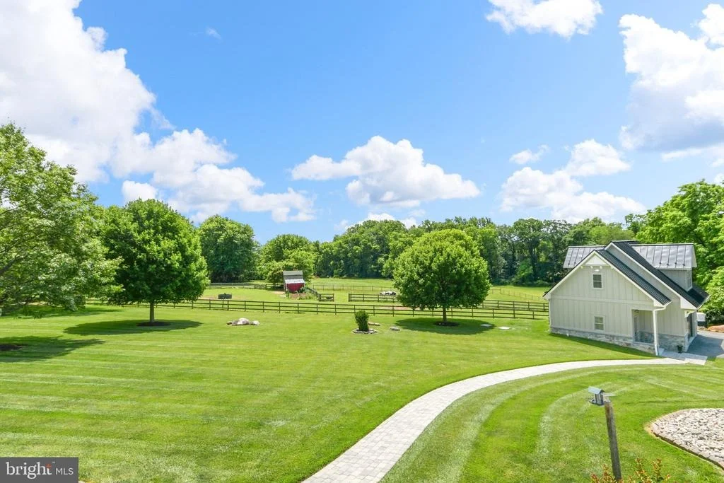 Photo of 8812 YELLOW SPRINGS ROAD