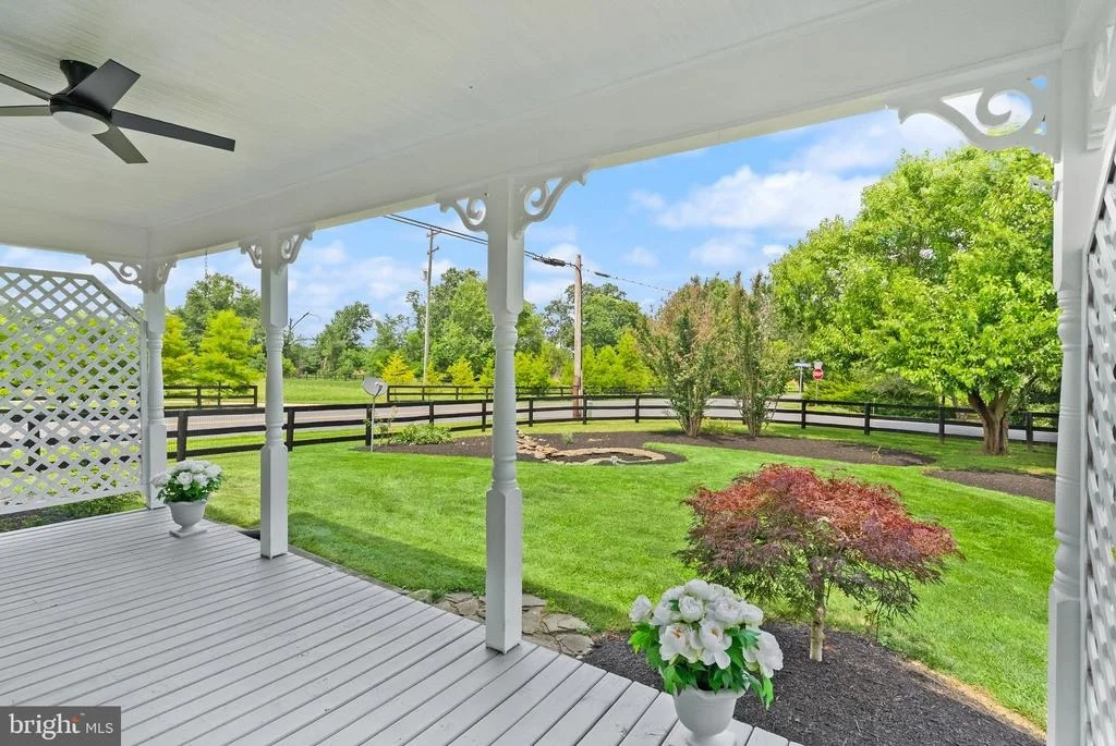 Photo of 20596 AIRMONT ROAD