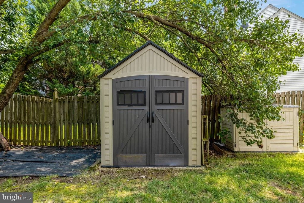 Photo of 1502 SNOWFLAKE COURT