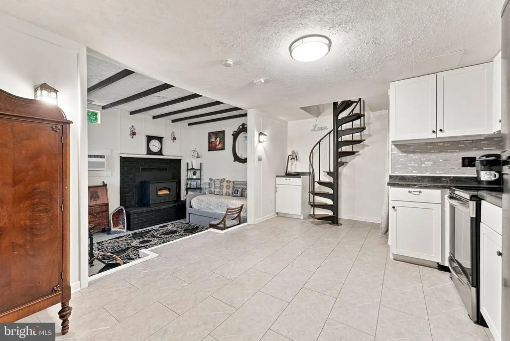 Photo of 616 HARRIS DRIVE