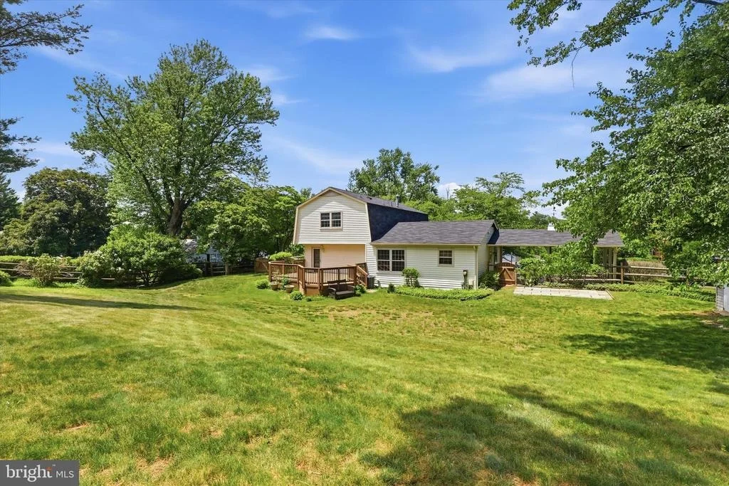 Photo of 3710 QUEEN MARY DRIVE