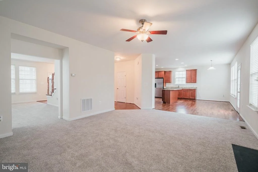 Photo of 2944 AMERICAN EAGLE BOULEVARD