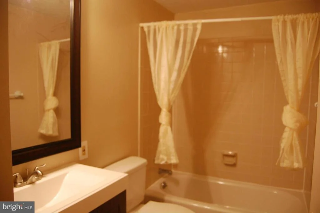 Photo of 418 HEATHER RIDGE DRIVE
