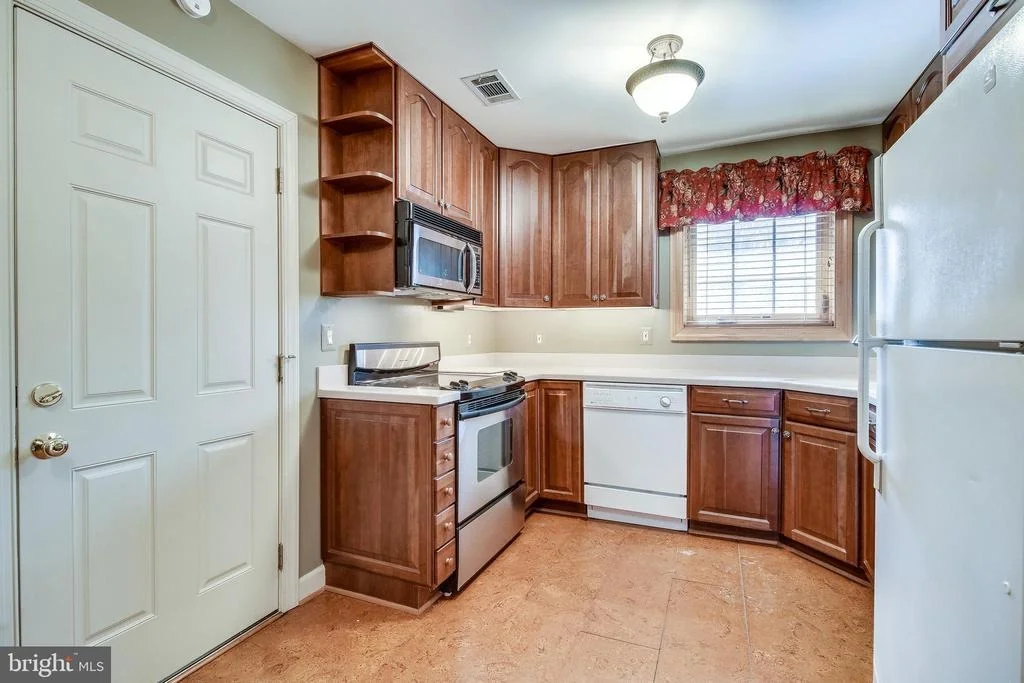 Photo of 5204 PUMPHREY DRIVE