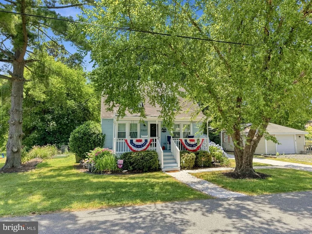 Photo of 21527 CHICKEN POINT ROAD